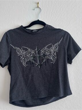 Hot Topic Social Collision Alt Graphic Crop Tee